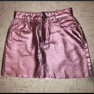 Shiny pink mini skirt